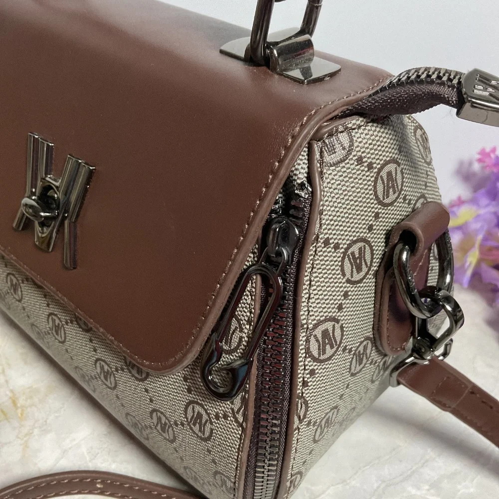 Cartera - Picture 6 of 6